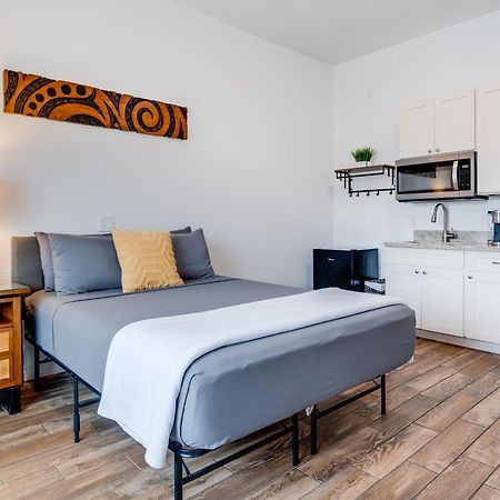Unit 2 Maui Ohana Modern Studio Wailuku ภายนอก รูปภาพ
